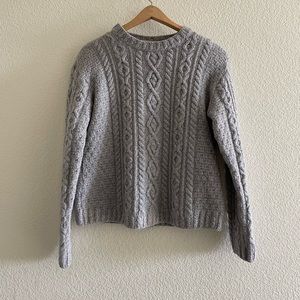 Grey Carriag Donn Irish Cable Sweater Large Unisex Youth/women’s small petite